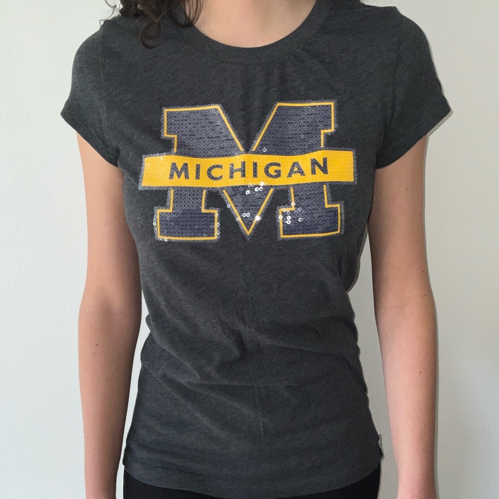 Victoria’s Secret PINK | University of Michigan Women’s Sequins T- Shirt